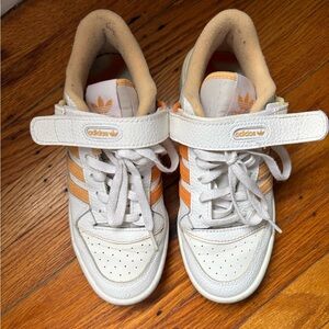 Adidas Forum Sneakers